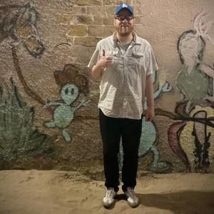 Meet your Posher, Eric